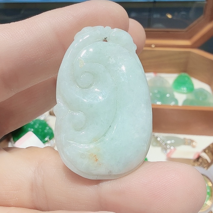 翡翠未镶嵌项圈天然翡翠吊坠