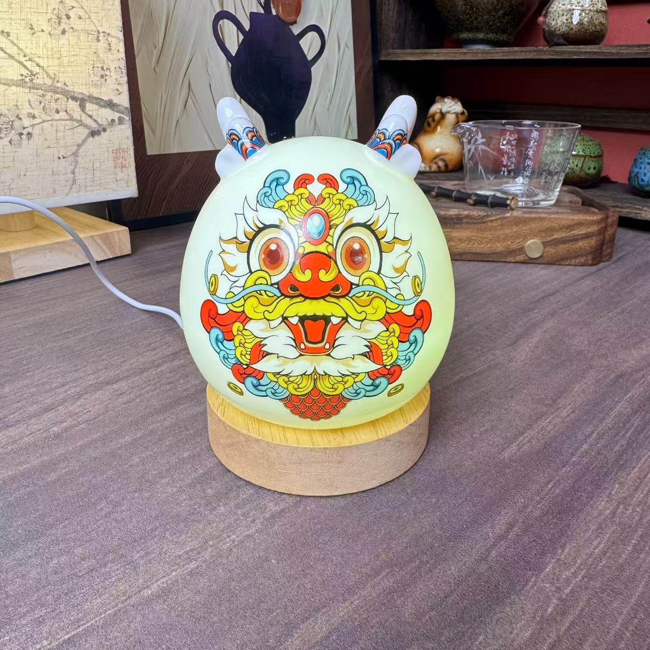 白色龙头存钱罐（带灯坐）