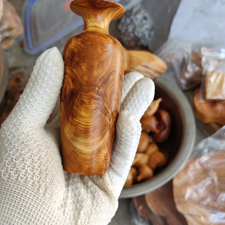 用***2太行崖柏手工艺品