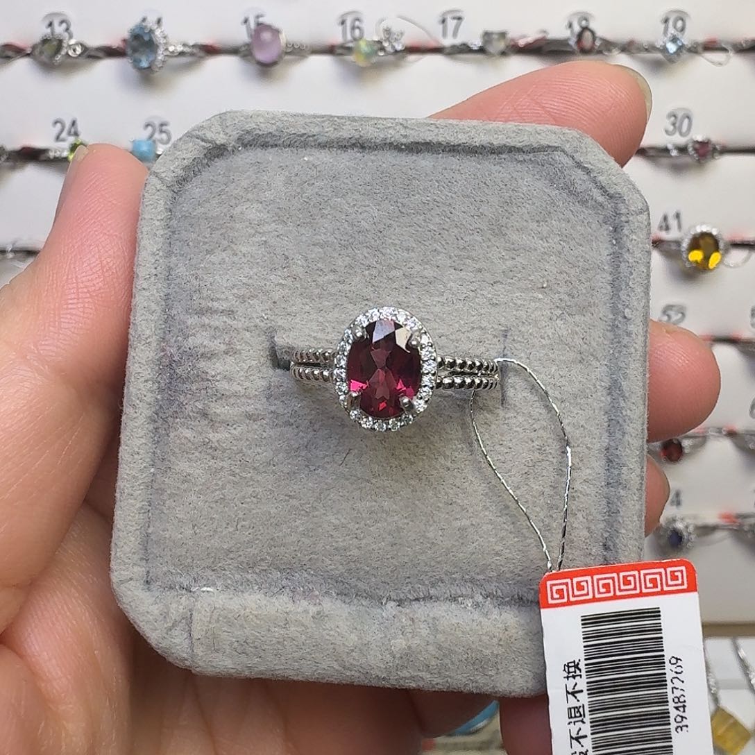 银S925镶嵌石榴石戒指