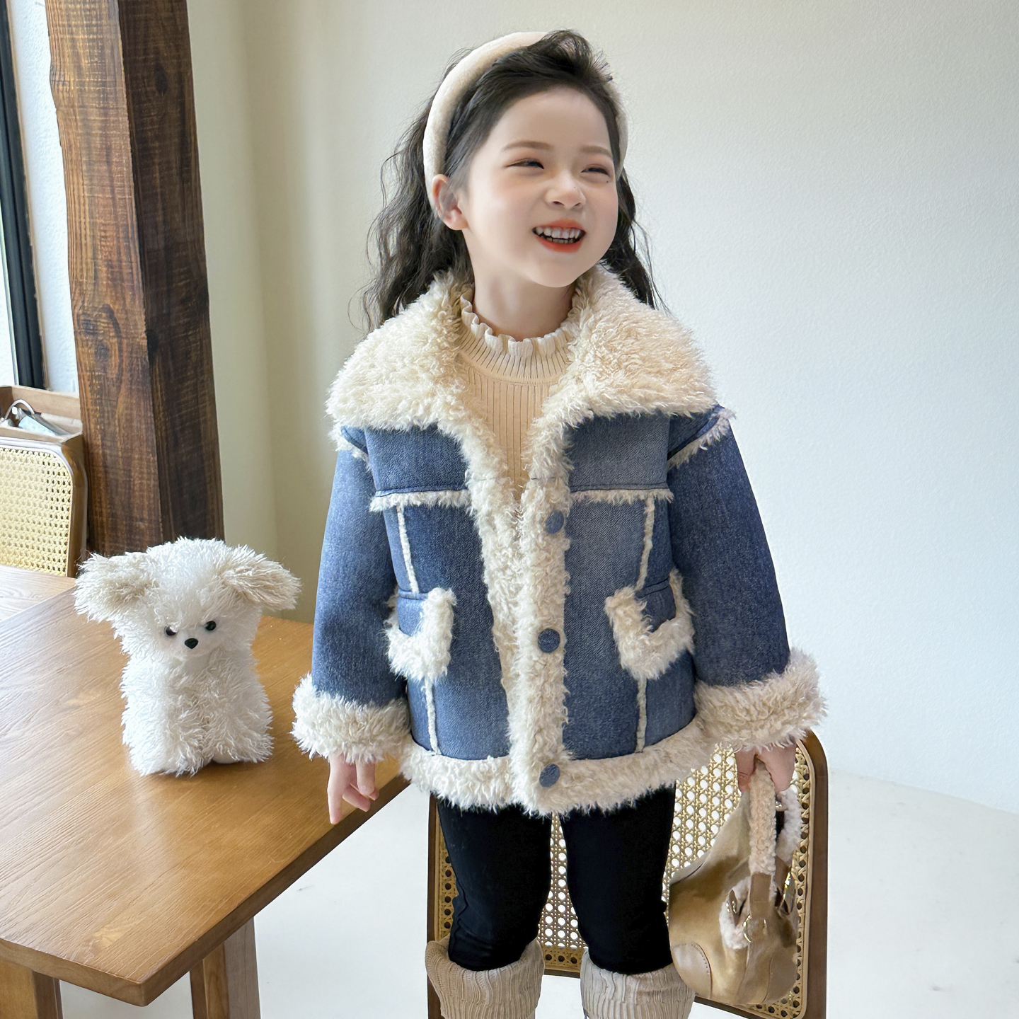 女童牛仔外套加绒加厚秋冬2025新款时髦洋气儿童女宝宝一体绒上衣