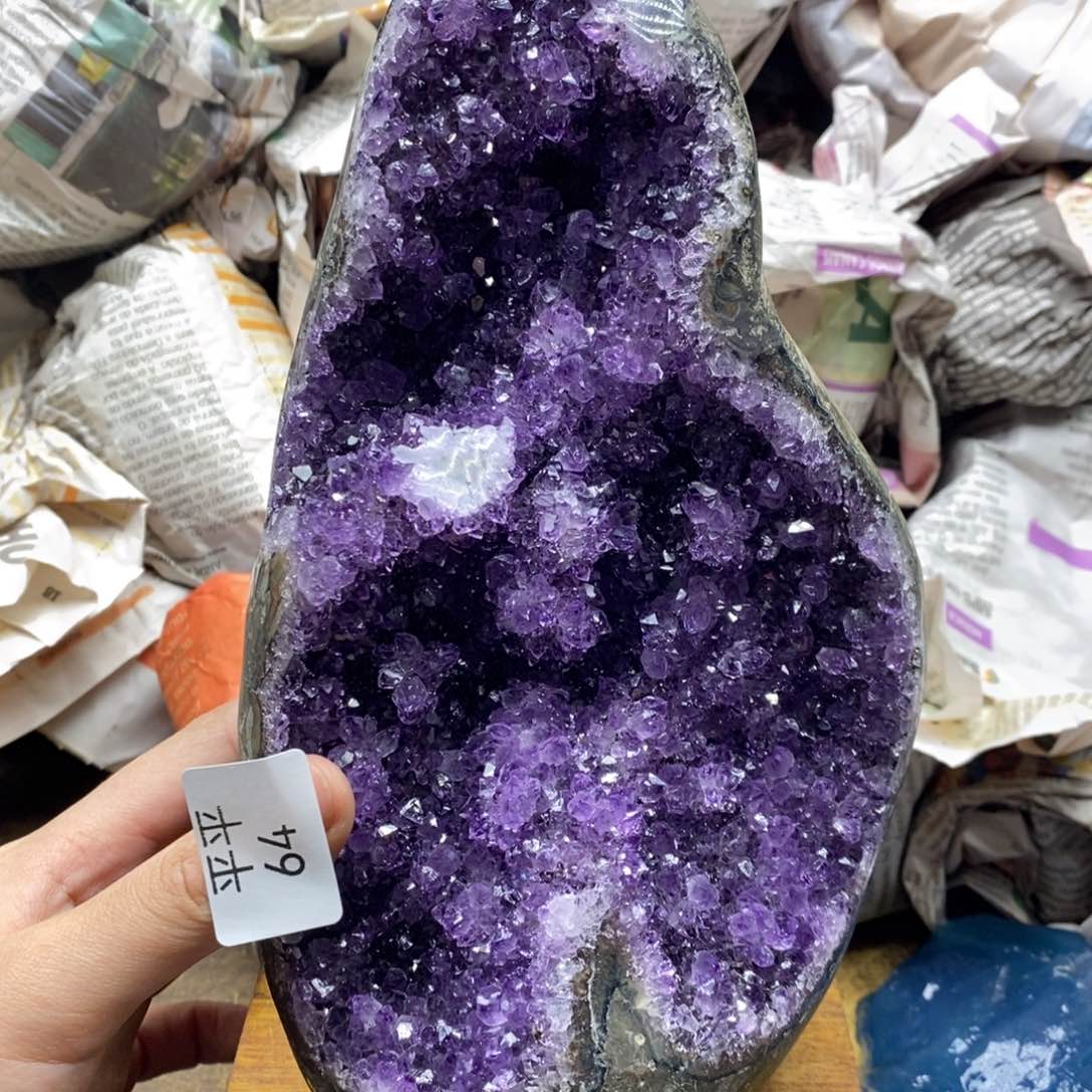 紫晶乌拉圭未镶嵌