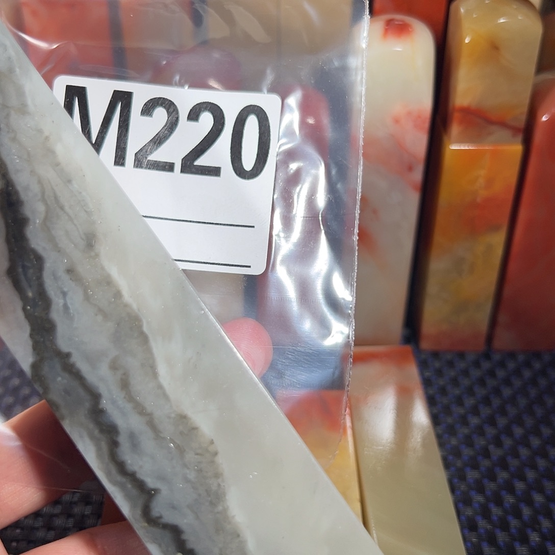 【闪购商品】寿山石印石正****司老挝石