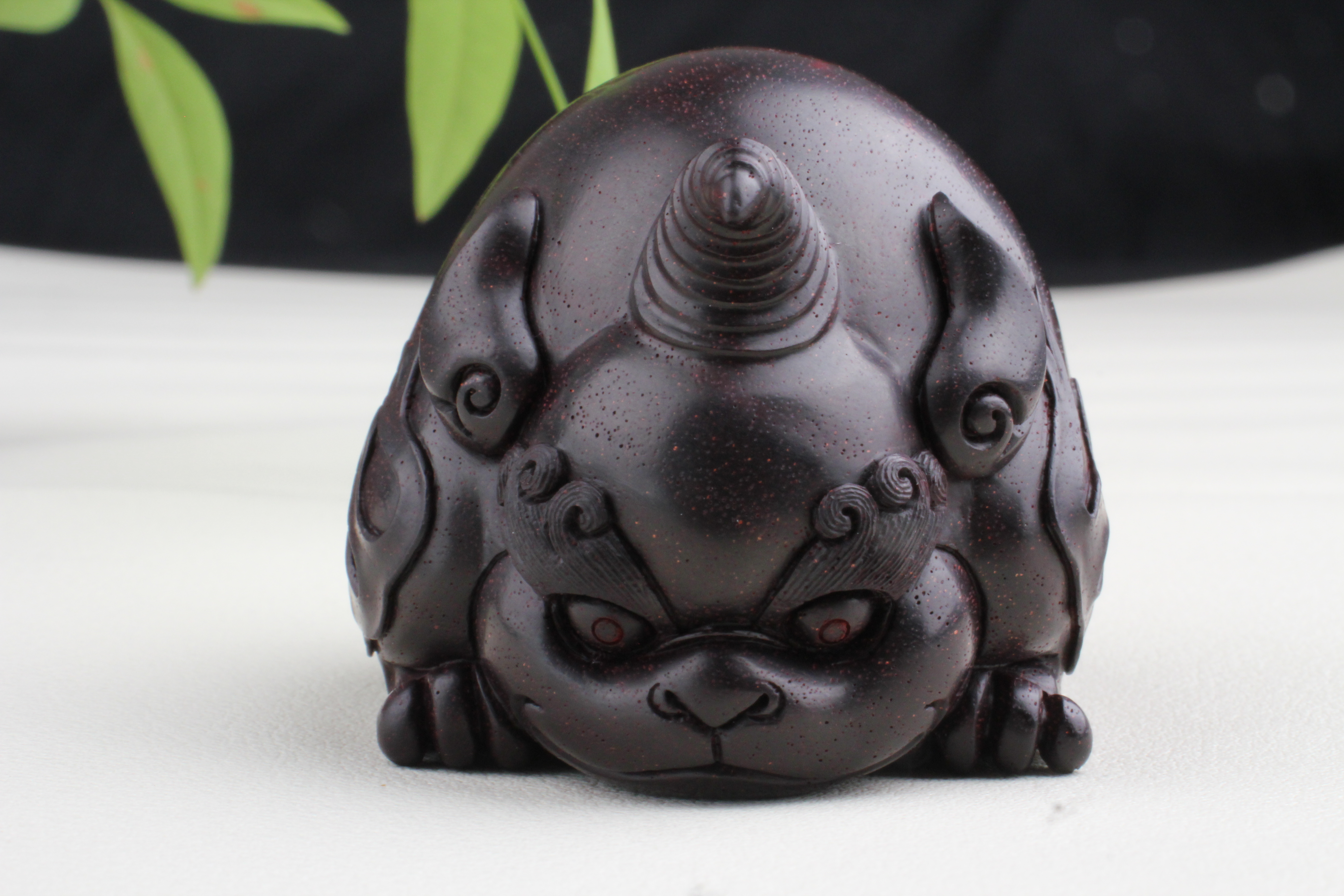 印度小叶紫檀高油密金星二膘料湘工石争作品谛听手把件玄关小摆件