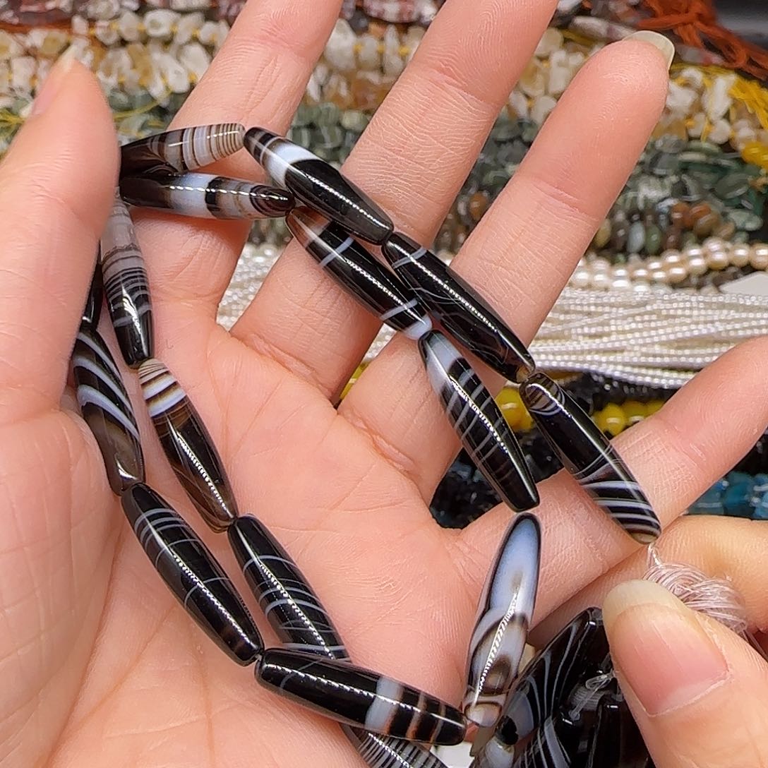 玛瑙/玉髓合金珠宝半成品黑缠丝玛瑙6-25mm一条