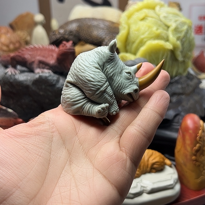 东北石松花石摆件