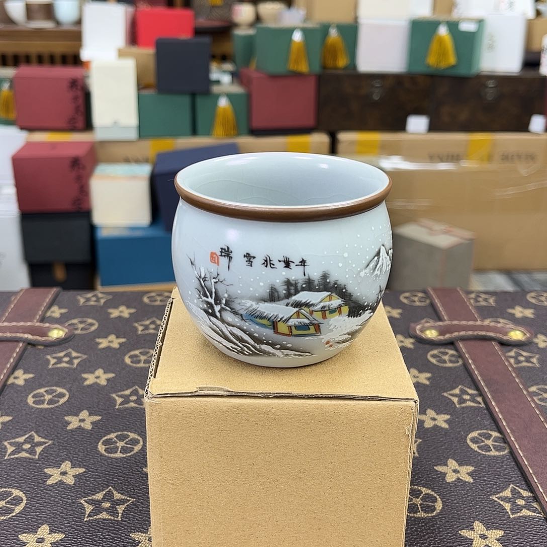 杯子哈哈哈哈哈哈哈