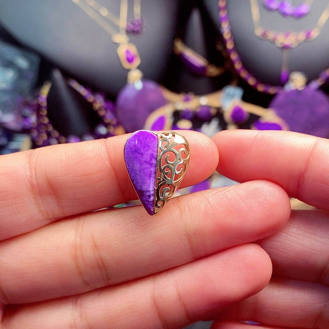 苏纪石（舒俱来）吊坠18K金镶嵌