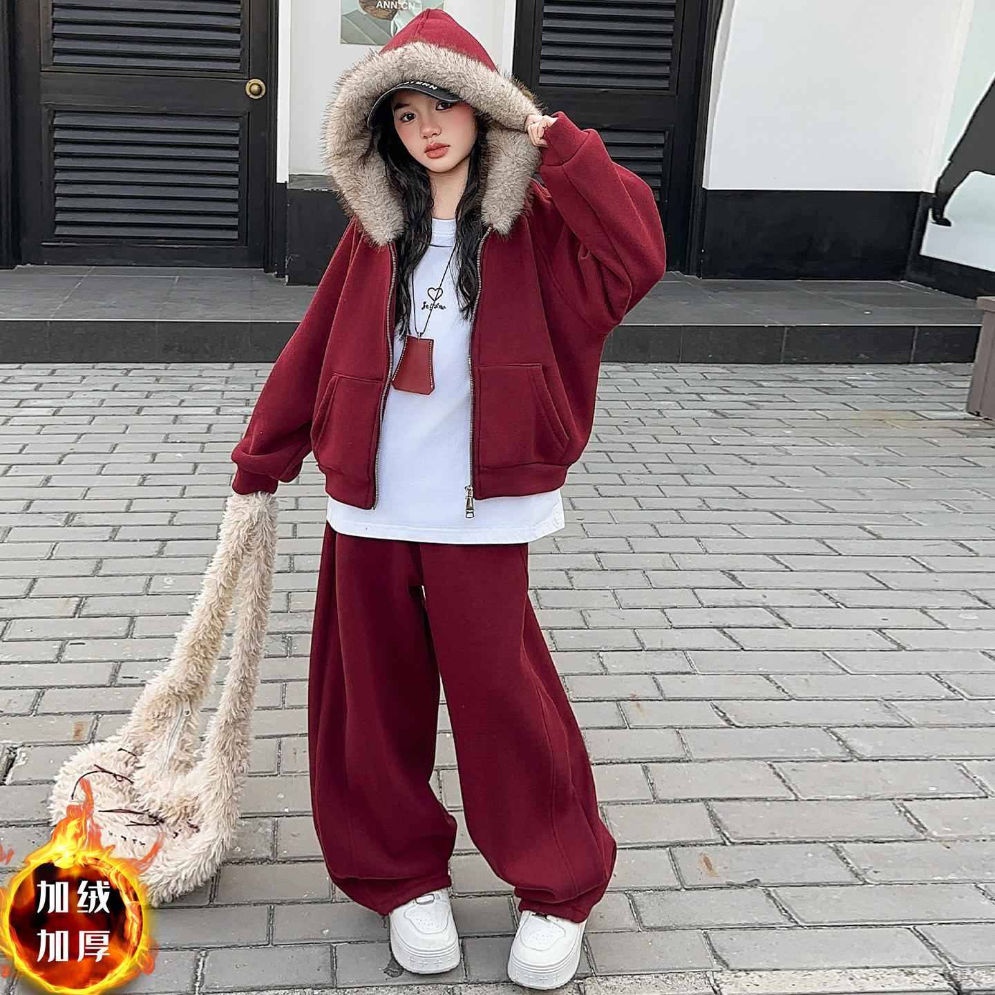 【嘻嘻柚】女童2025冬季大毛领连帽年货套装加厚针织外套卫裤两件套