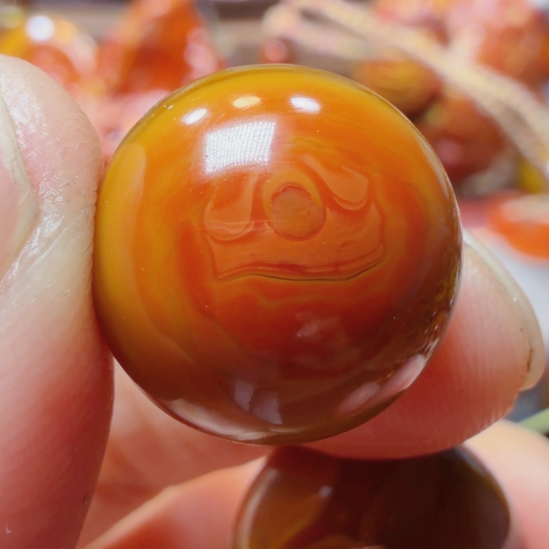 玛瑙/玉髓未镶嵌战国红