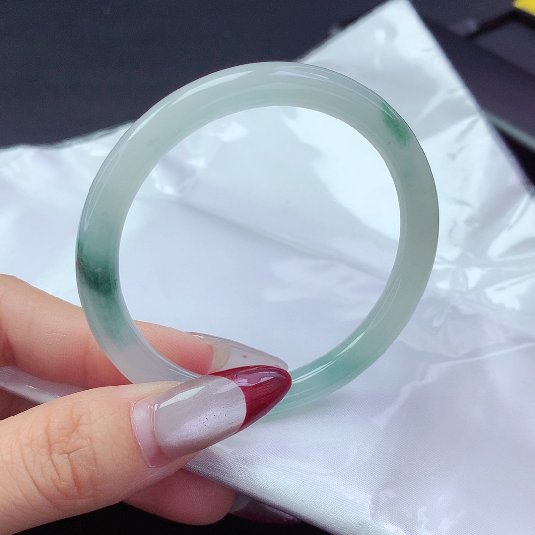 【闪购商品】翡翠手镯未镶嵌a 131502