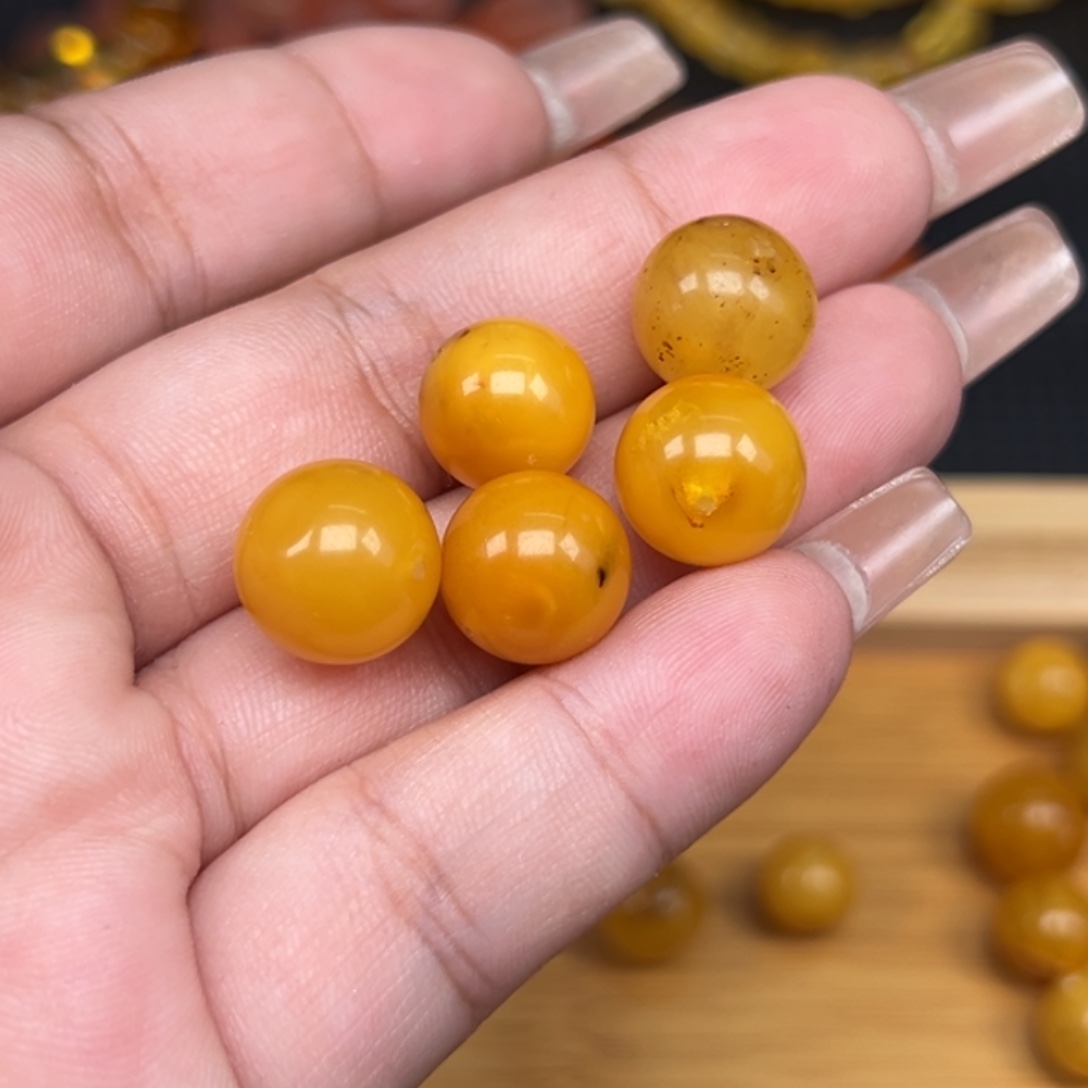 未镶嵌吊坠(不含链)琥珀多样性