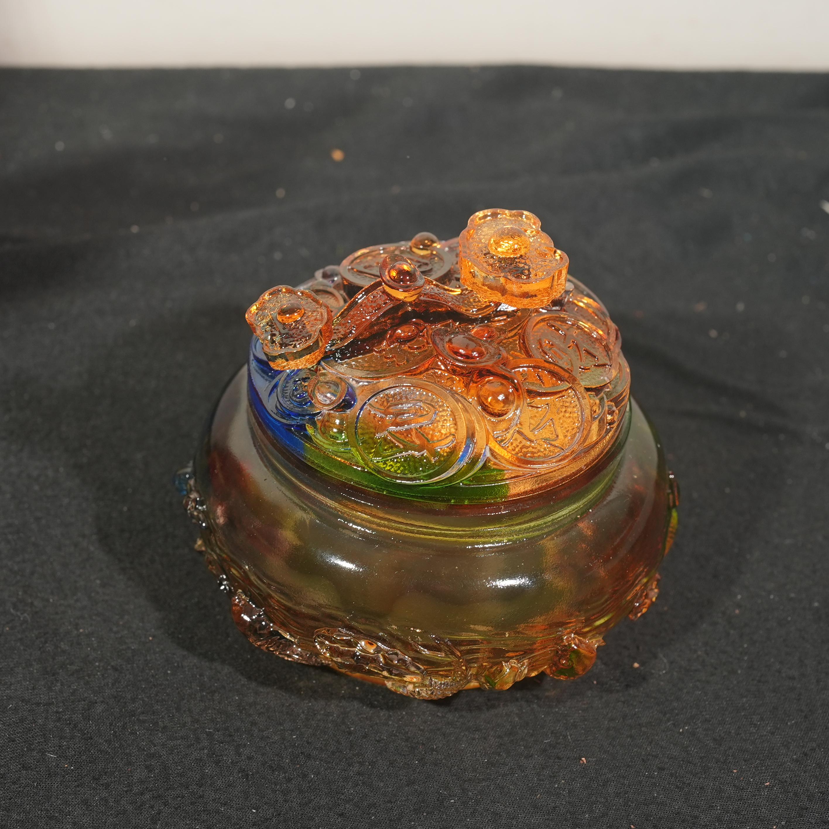 香港王老板-高端琉璃奇石摆件3w146