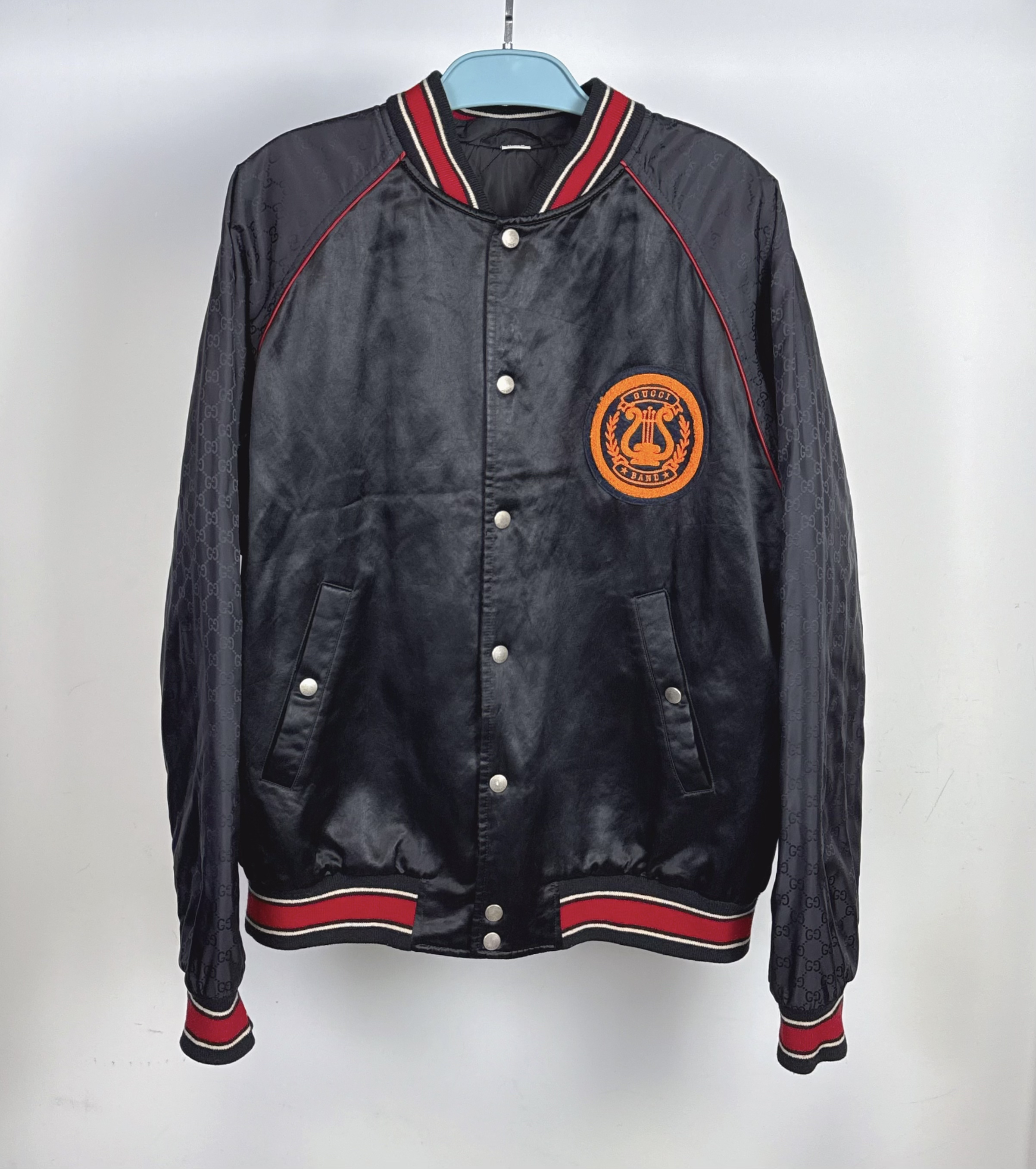 99新 GUCCI/古驰 古驰胸章拼接肩部满印夹克48码黑色99新