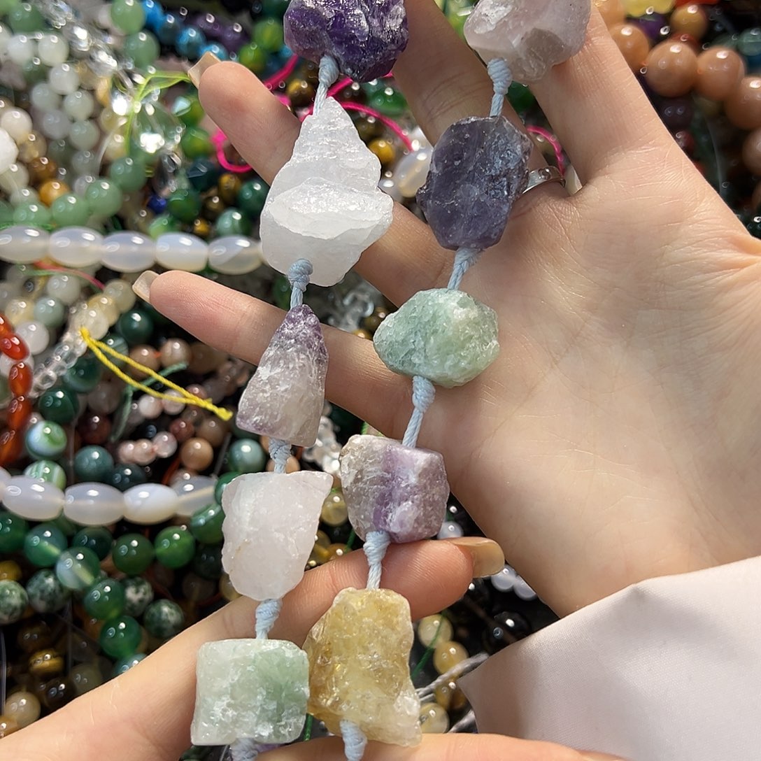 玛瑙/玉髓未镶嵌珠宝半成品多宝原石一条