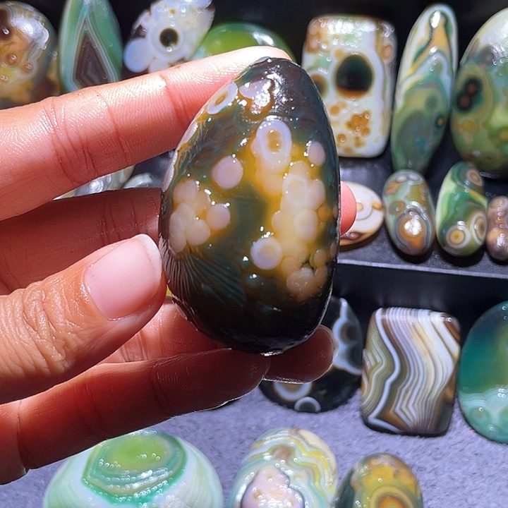 玛瑙/玉髓珠宝奇石未镶嵌