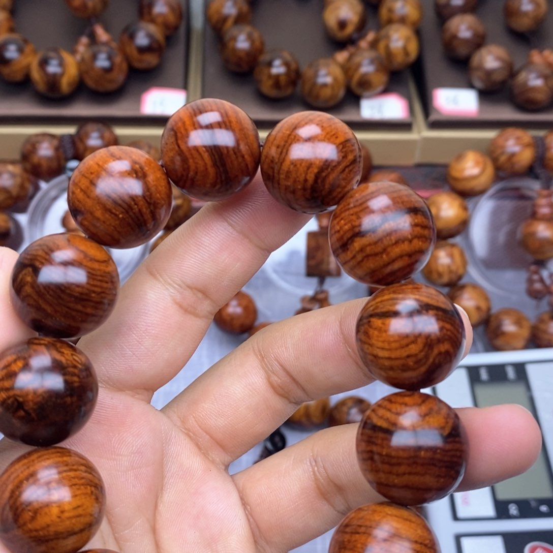 花梨木类花梨—1.8–黄花梨