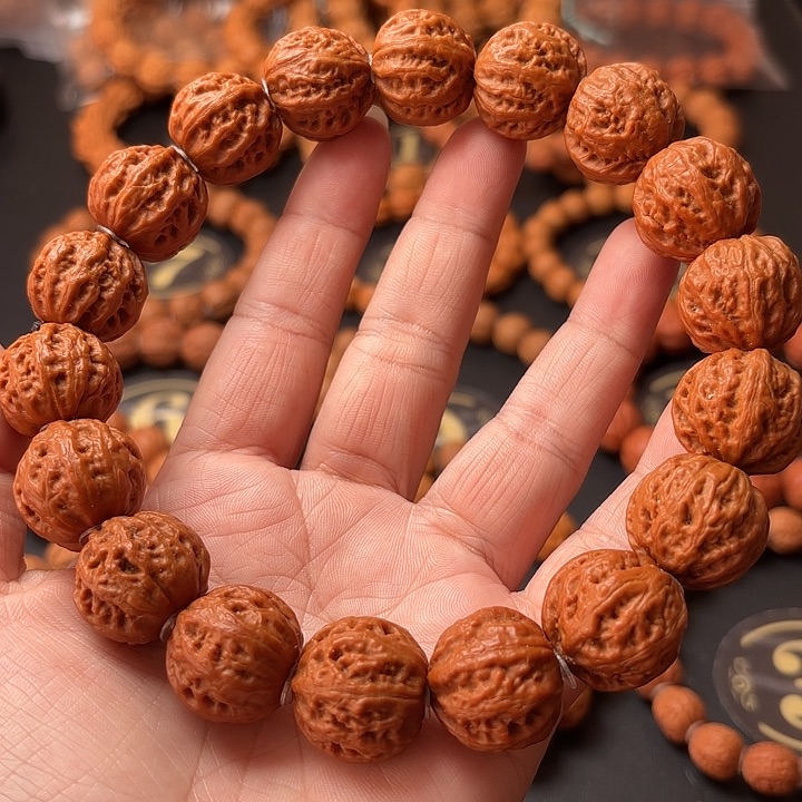文玩核桃手串野生