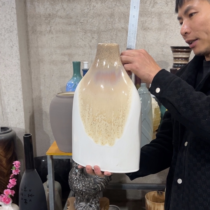 摆件高度38厘米口径5厘米微瑕捡漏