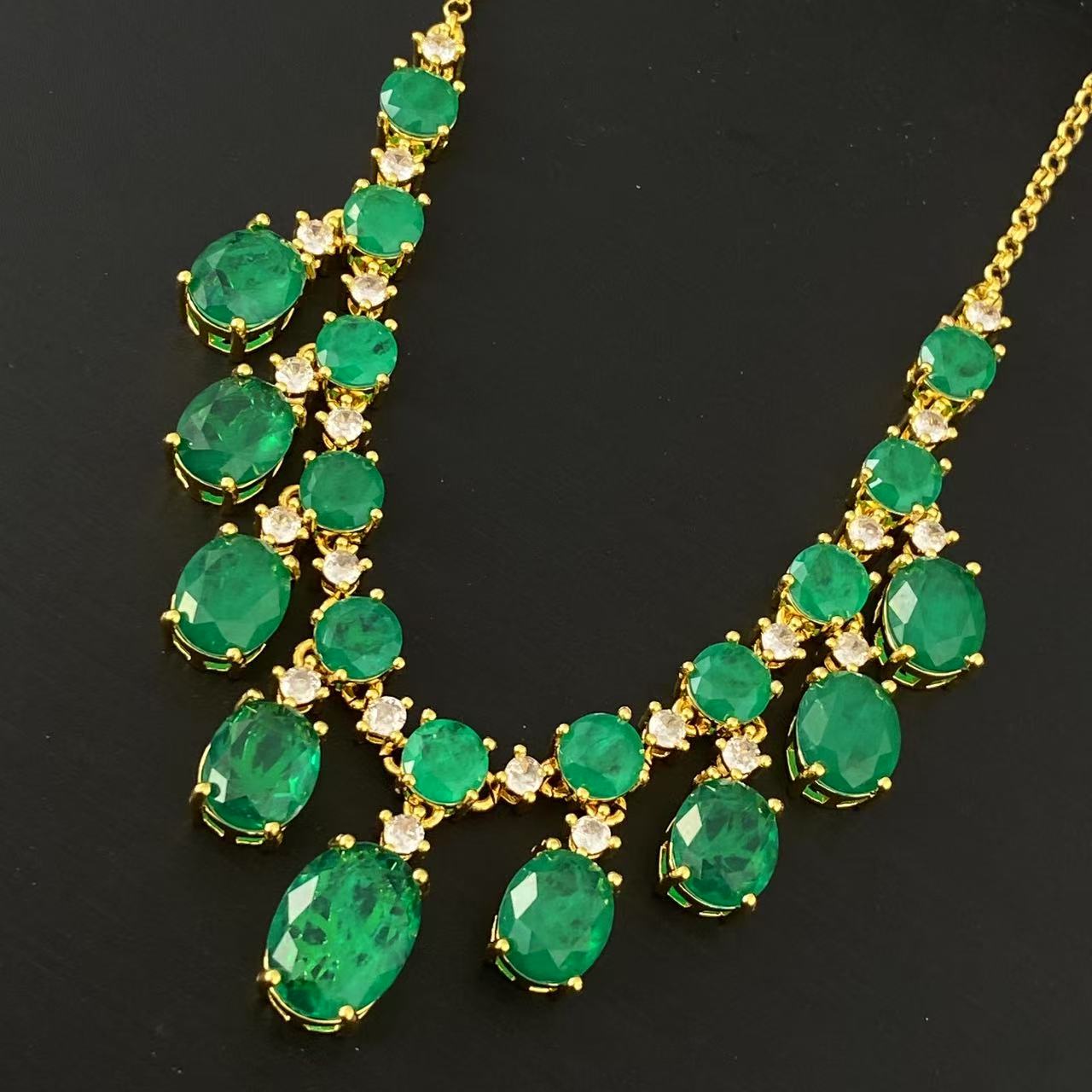 【南非定制】经典高级轻奢大气百搭吊坠Xz291401