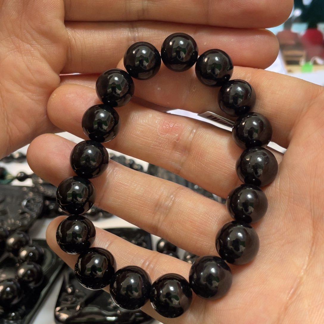 翡翠吊坠(不含链)未镶嵌卡12左右