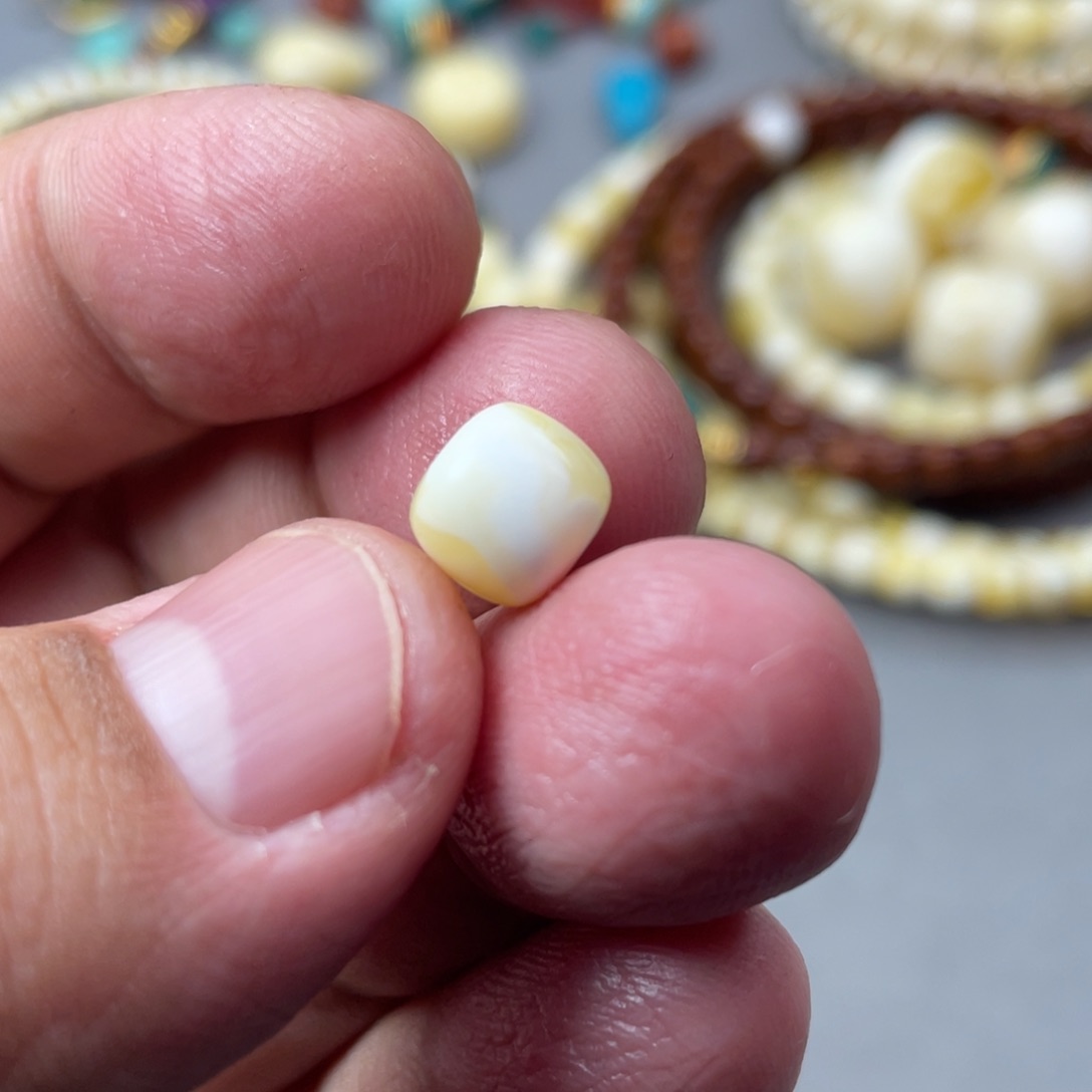 琥珀珠宝奇石未镶嵌34