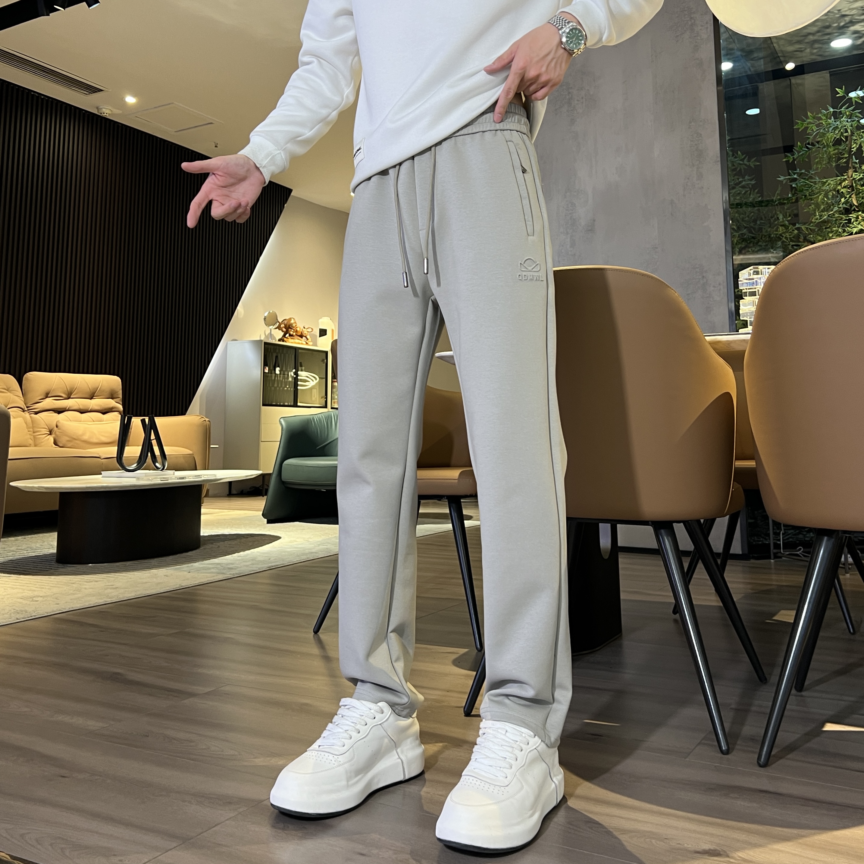 秋冬男士新款休闲裤百搭舒适保暖时尚直筒裤抽绳松紧腰宽松运动