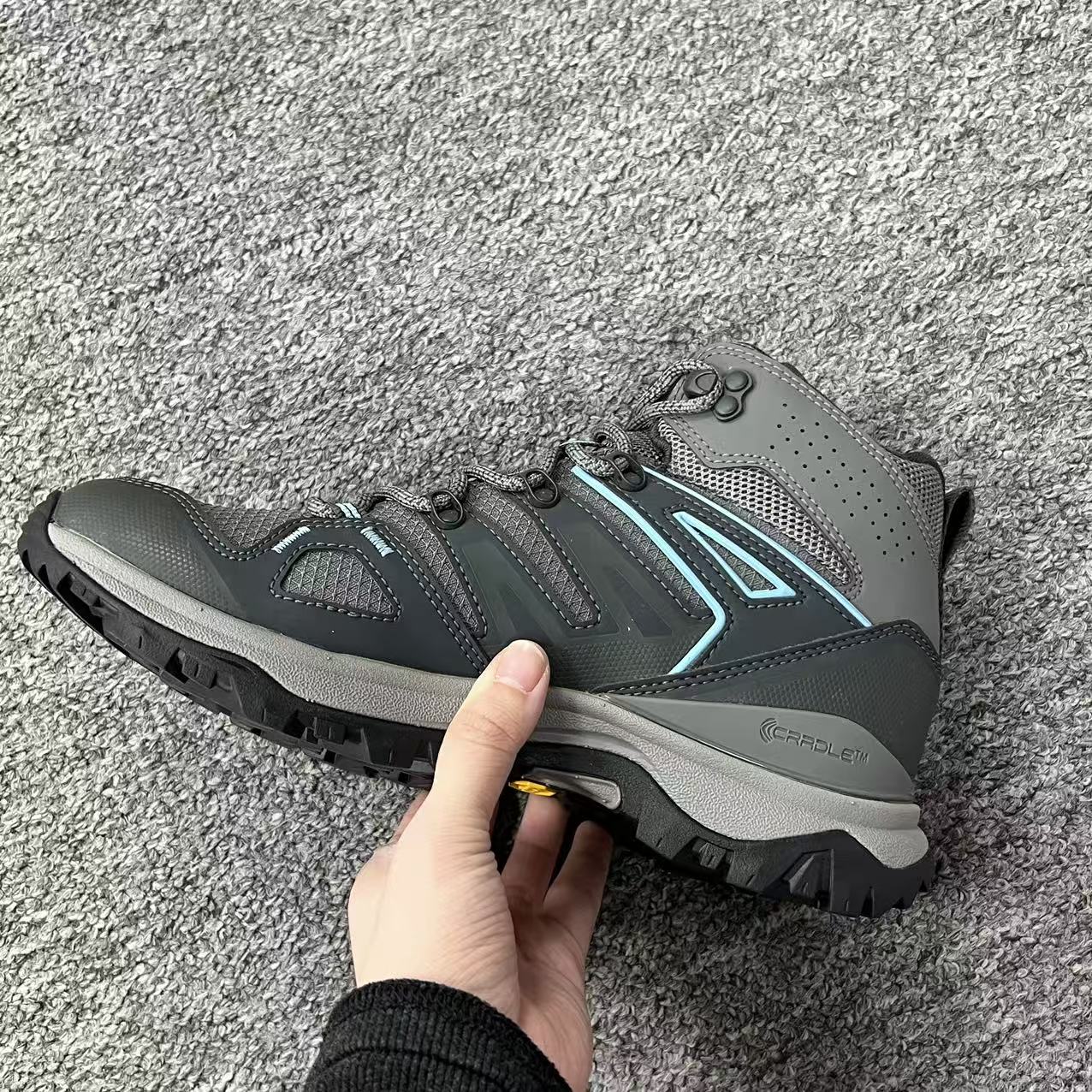 3-新款户外运动百搭休闲鞋 Q014