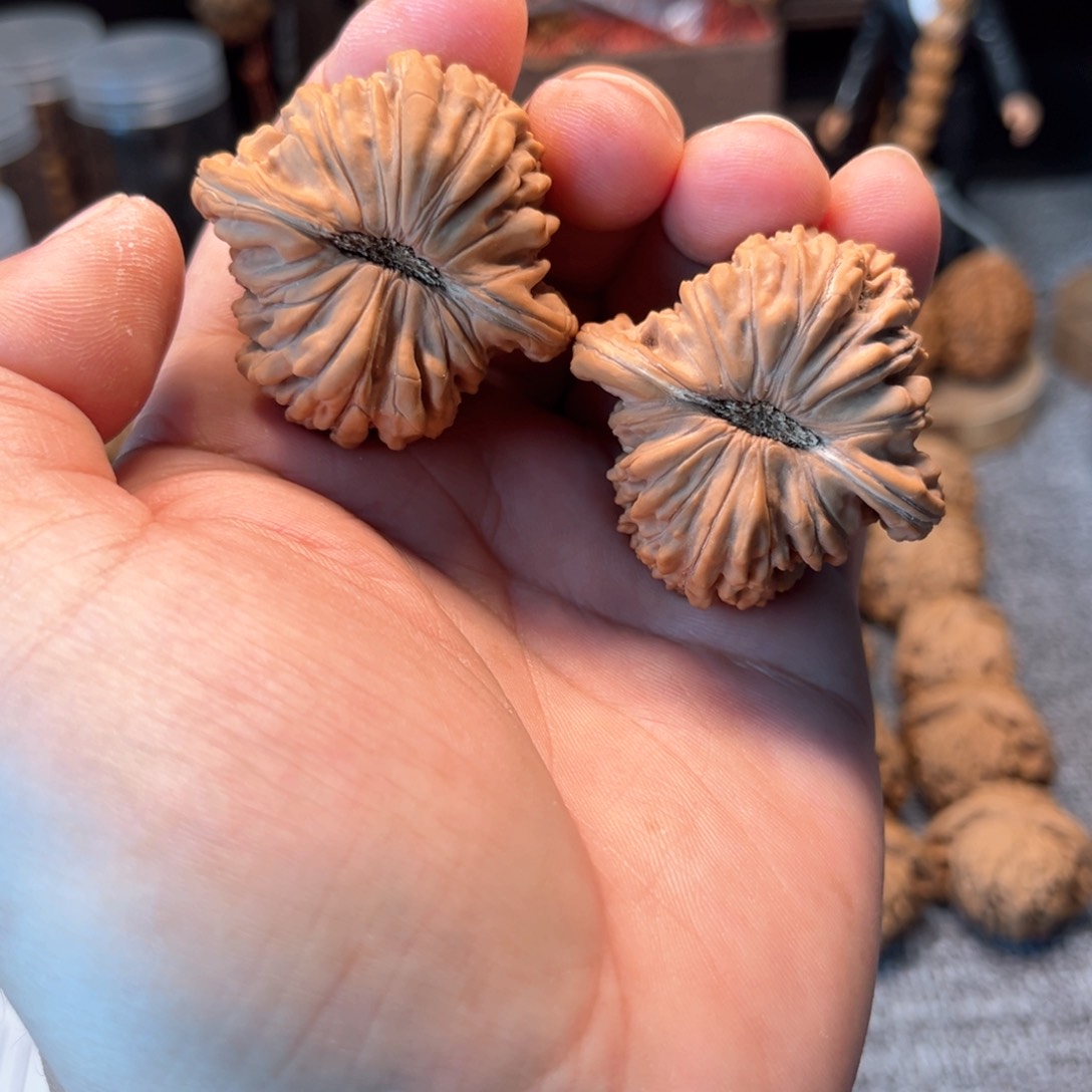 文玩核桃把件四座楼