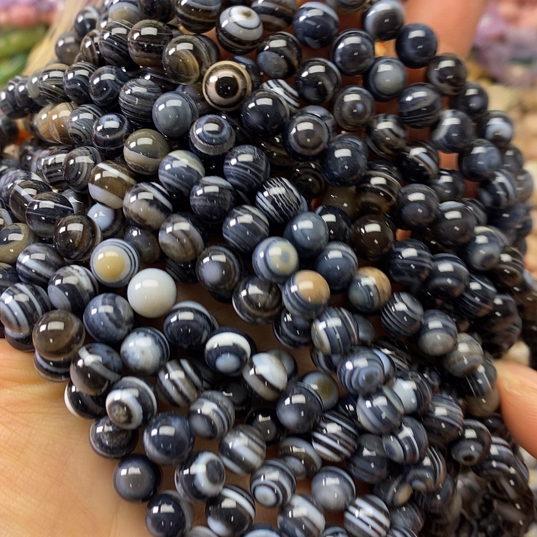 玛瑙/玉髓未镶嵌珠宝半成品卡七点多玛瑙一条