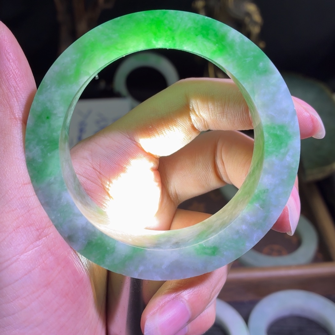 定制翡翠未镶嵌缅甸翡翠A货手镯毛胚定制