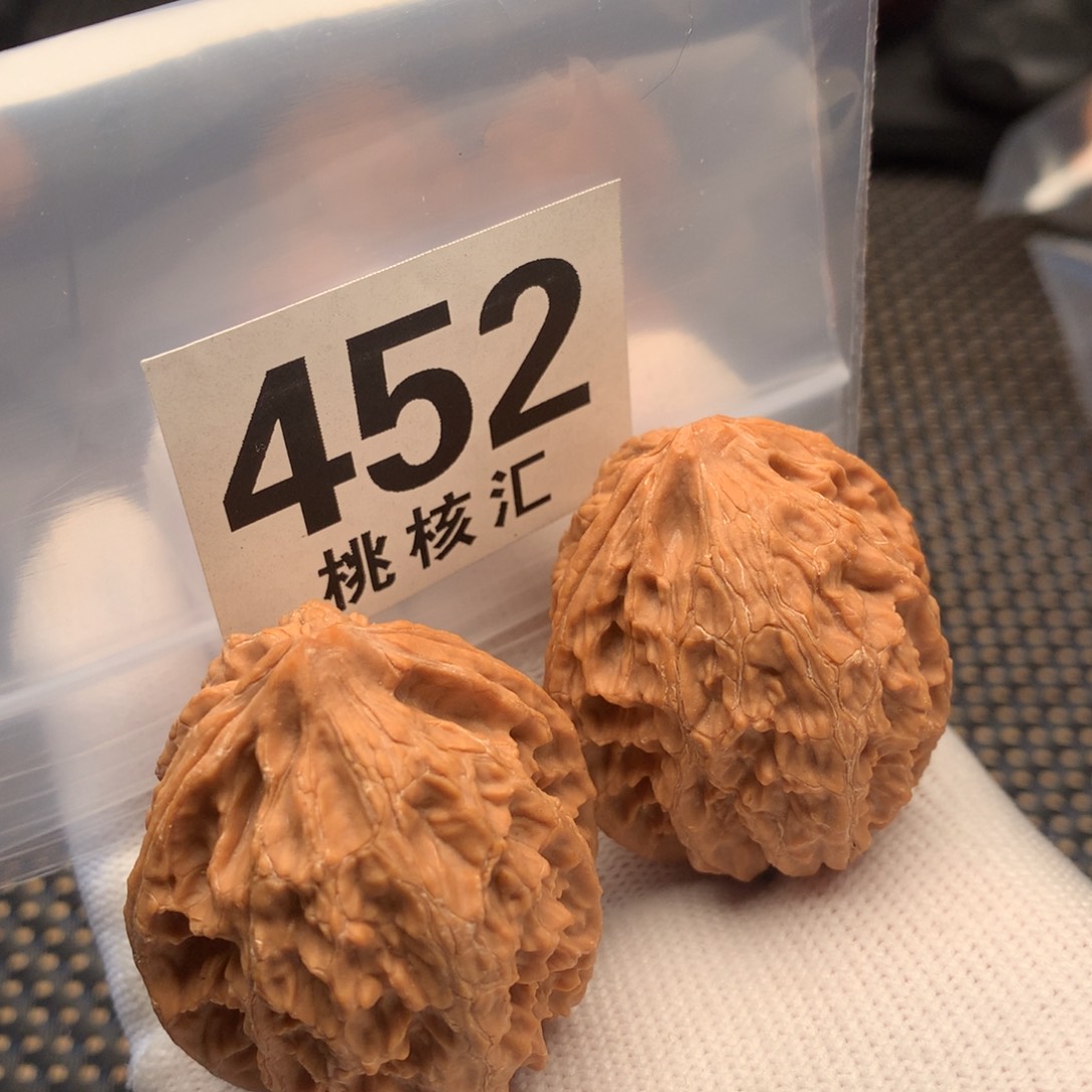 文玩核桃把件野生36