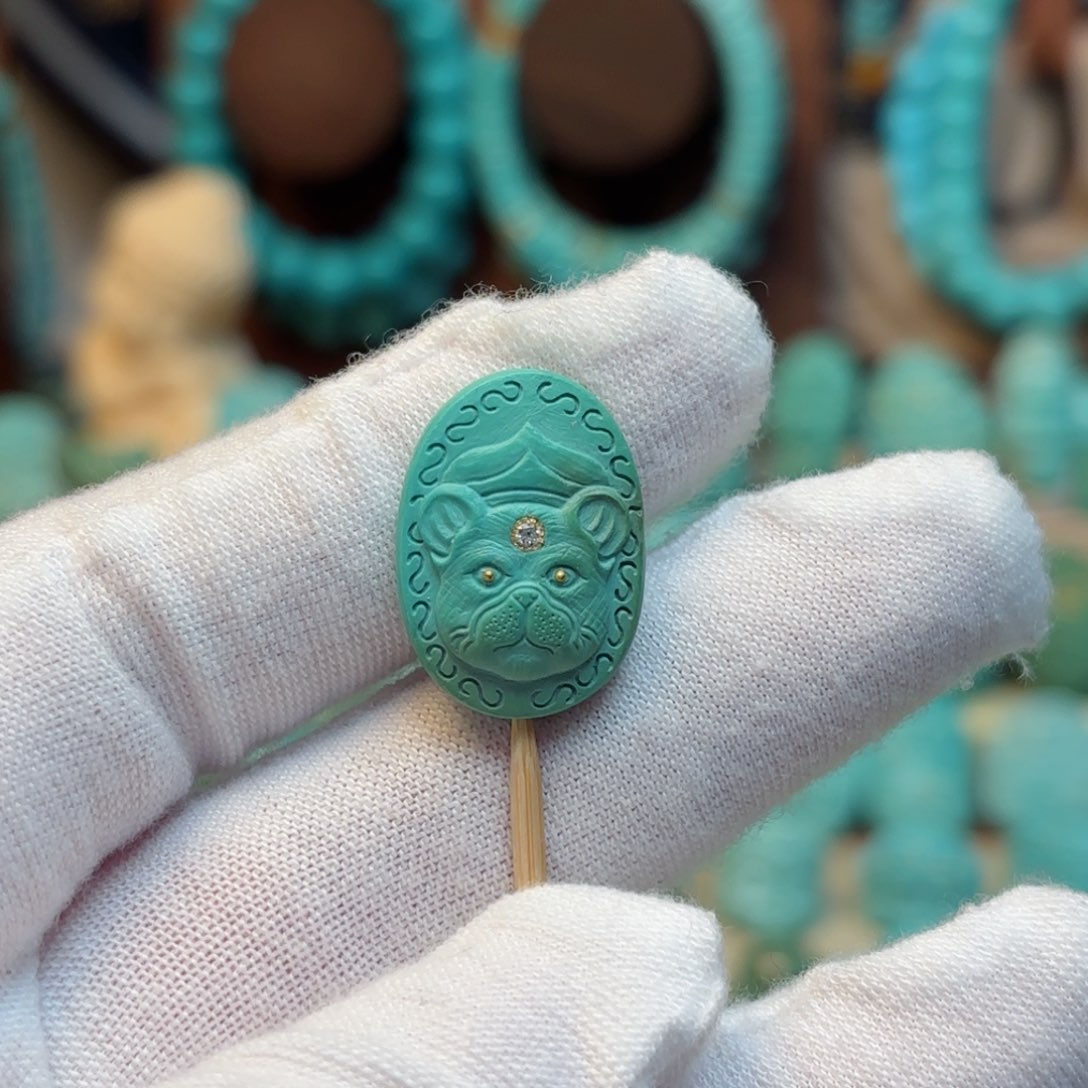 绿松石配饰未镶嵌