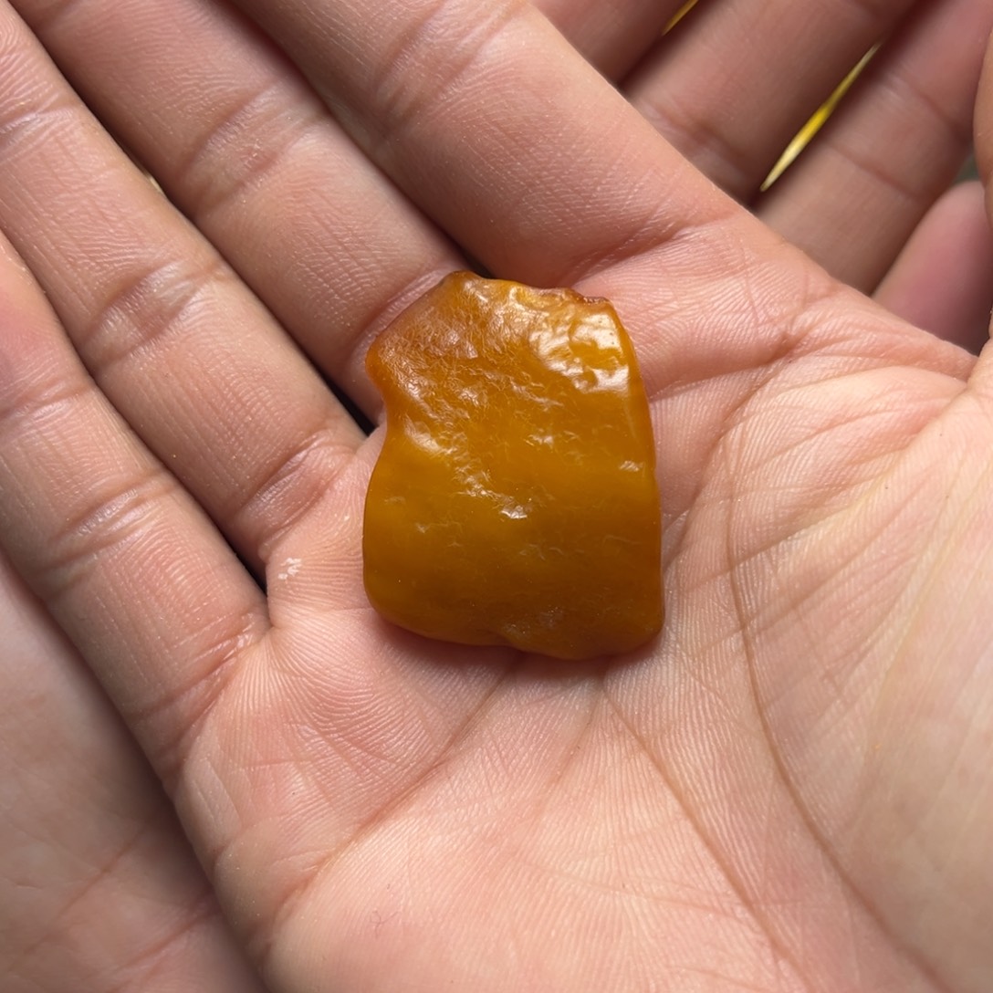 琥珀未镶嵌裸石蜜蜡定制随型吊坠不退不换