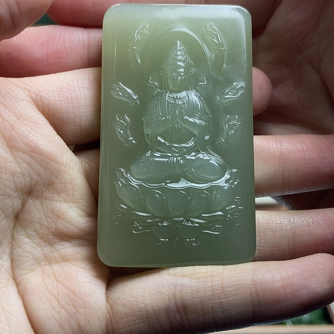 和田玉（糖玉）颈饰未镶嵌