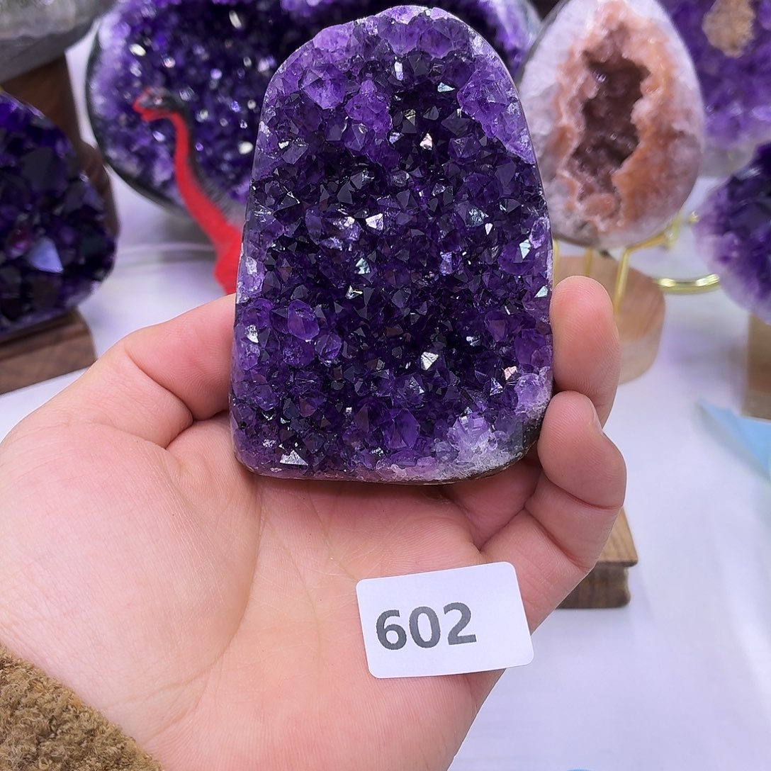 水晶未镶嵌大型摆件（非配饰）