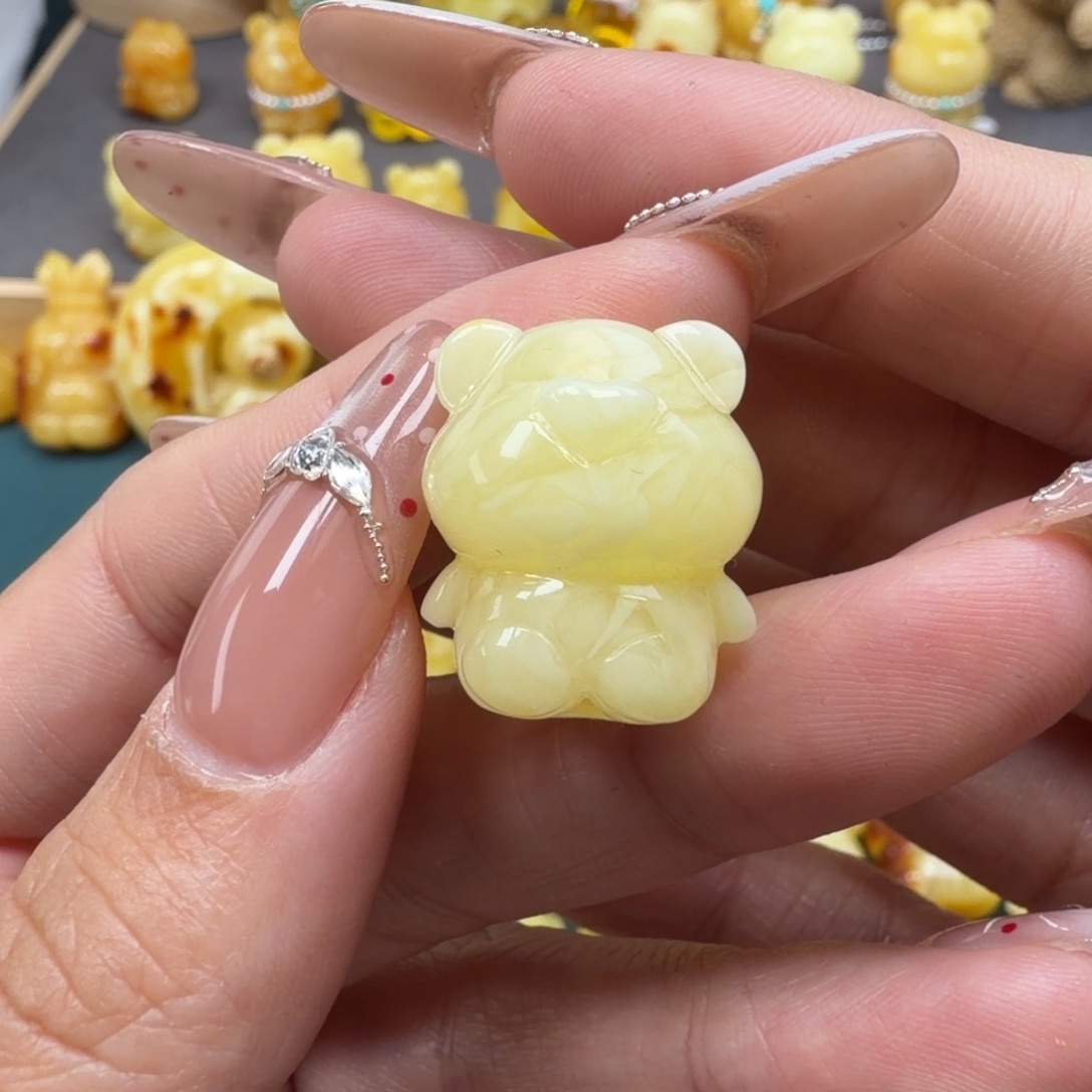 琥珀未镶嵌裸石蜜蜡