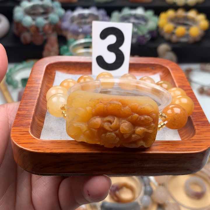 石英质玉手链未镶嵌