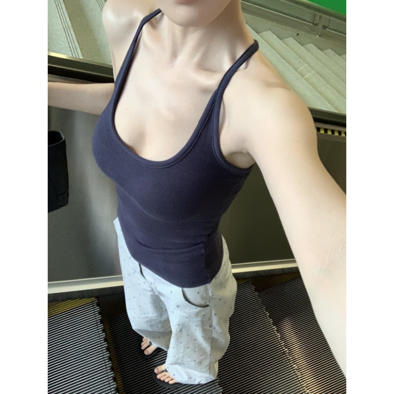 挂脖吊带背心女2025夏季新款纯欲性感辣妹收腰显瘦带胸垫工字上衣