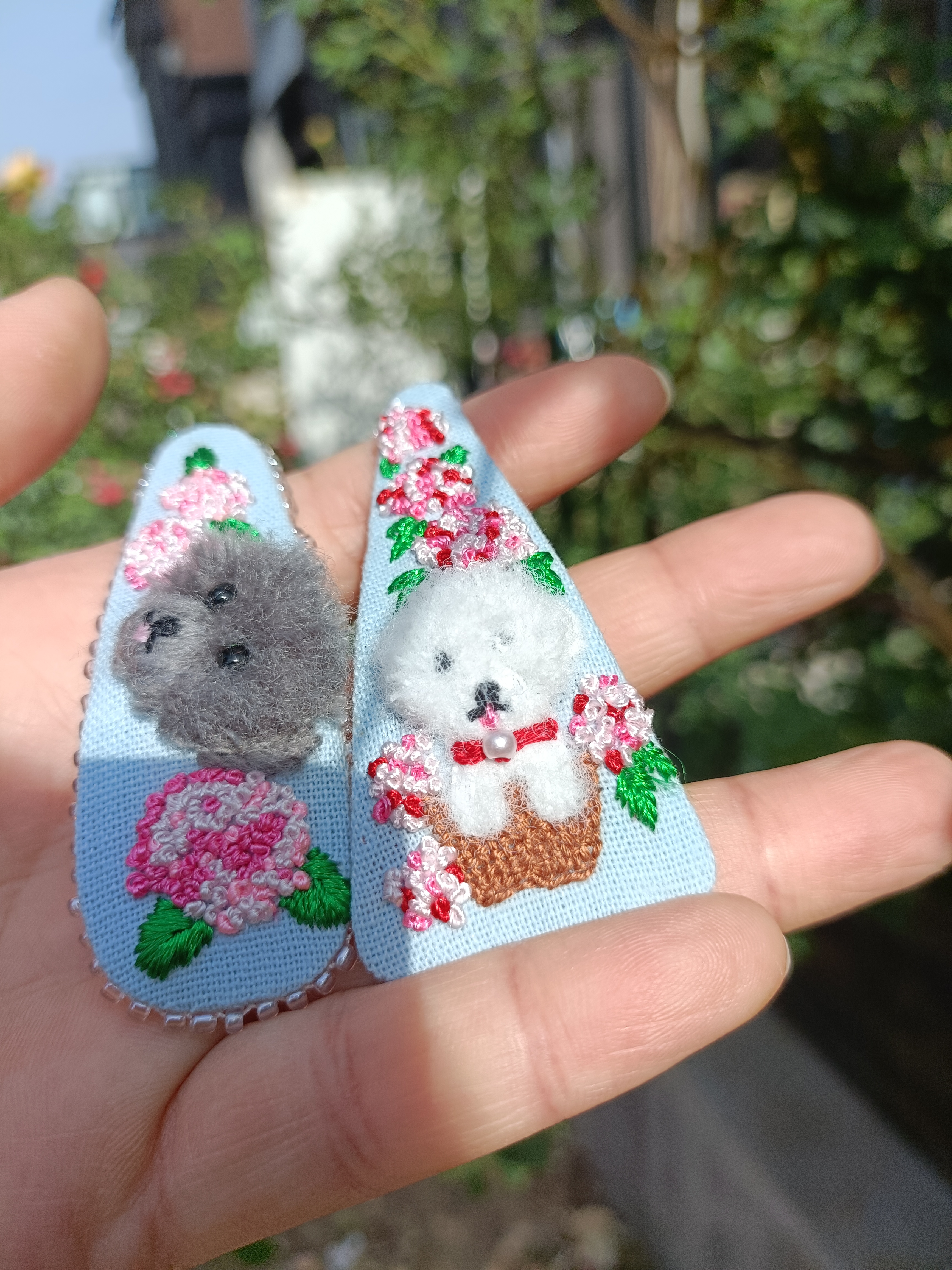 纯手工刺绣发夹萌宠花朵节日时尚礼物百搭可爱小狗掰掰夹