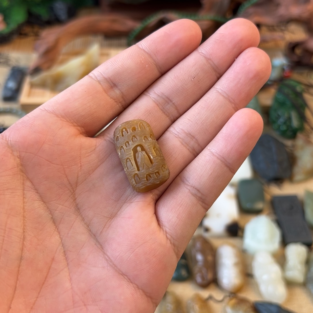 和田玉手绳未镶嵌喝**茶