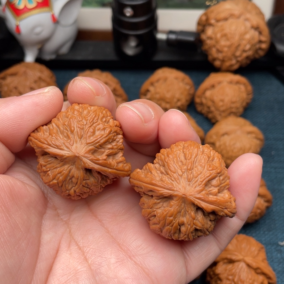 文玩核桃把件全品山地磨40