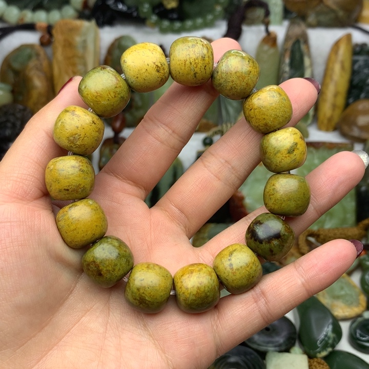 岫岩河磨玉（透闪石质玉）手串未镶嵌