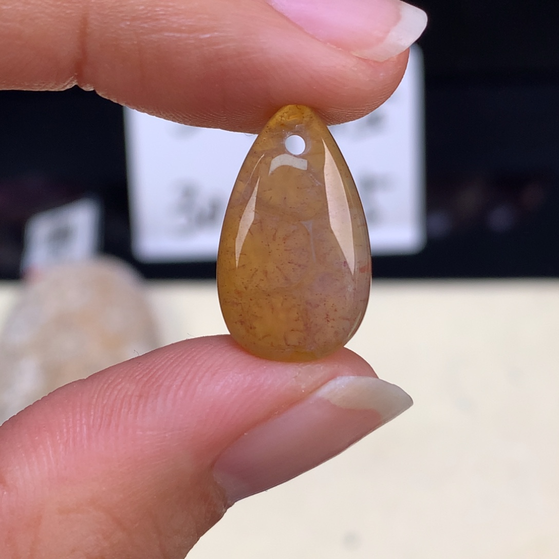 硅化珊瑚（珊瑚玉）未镶嵌颈饰30漏15粉玻璃花（70号）