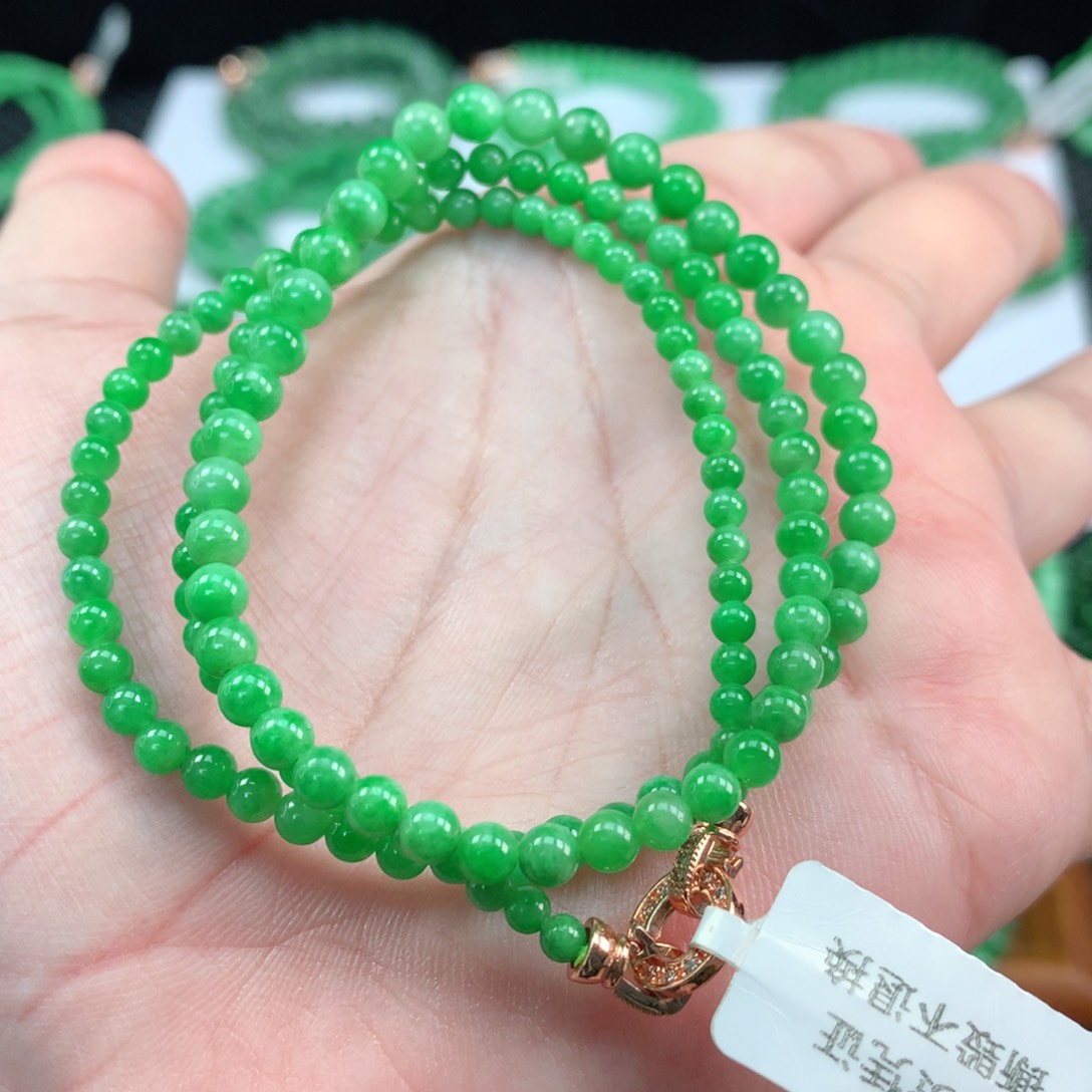 翡翠手链未镶嵌翡翠