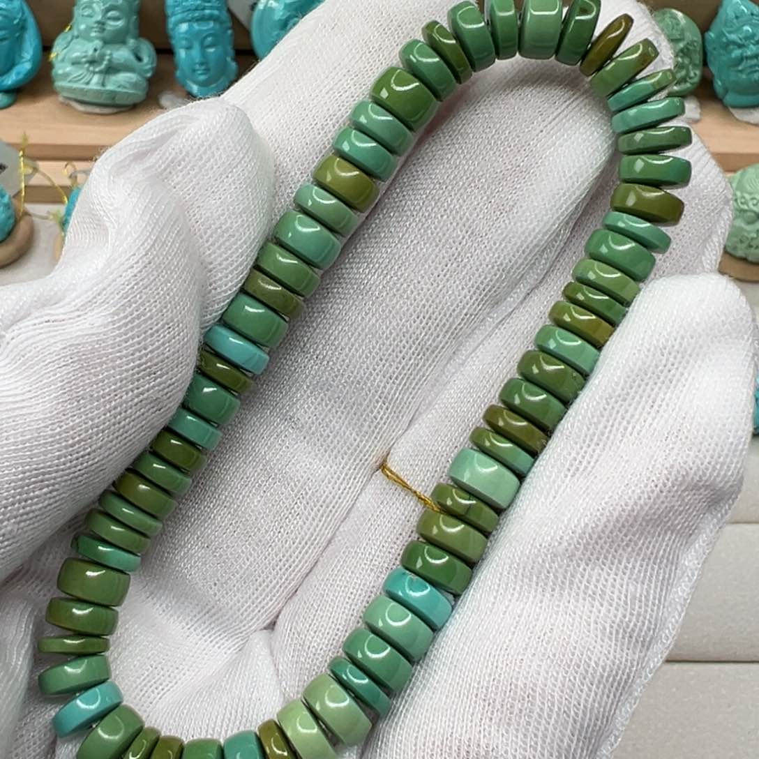 绿松石配饰未镶嵌