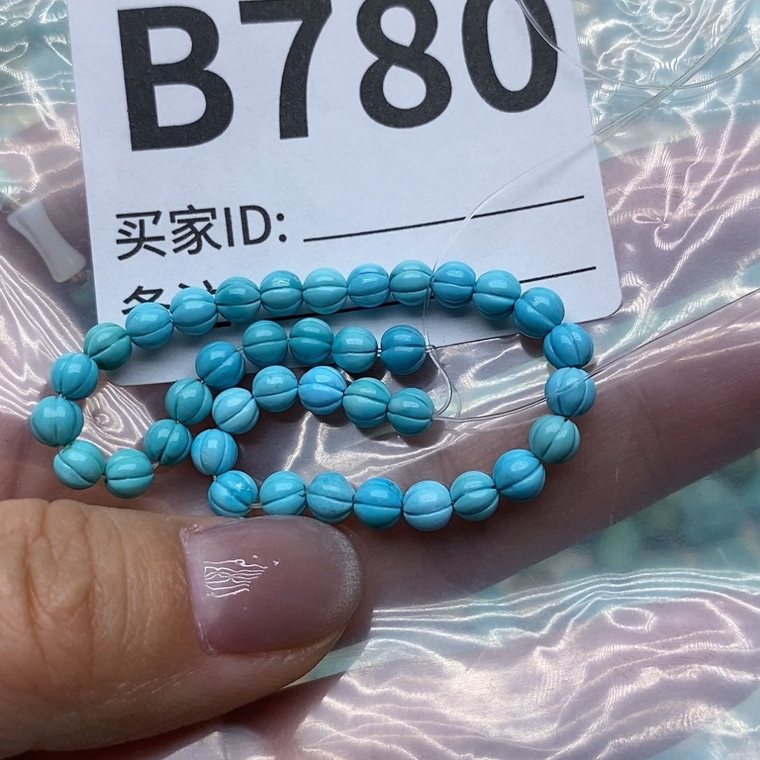 绿松石配饰未镶嵌吃***腿