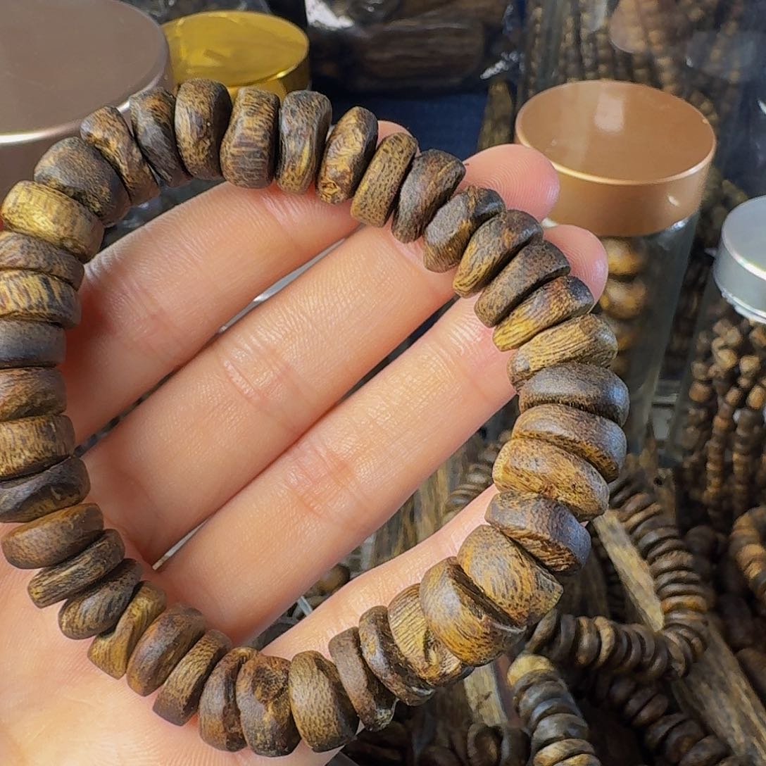 沉香手串牛肉干14克