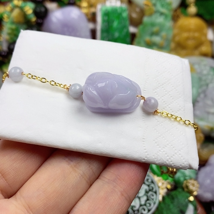 翡翠未镶嵌吊坠(赠链)