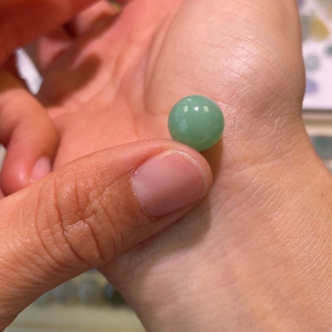 定制翡翠未镶嵌珠子